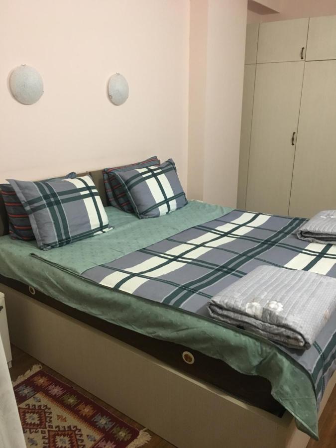 Cozy & Sweet Home Tbilisi Esterno foto
