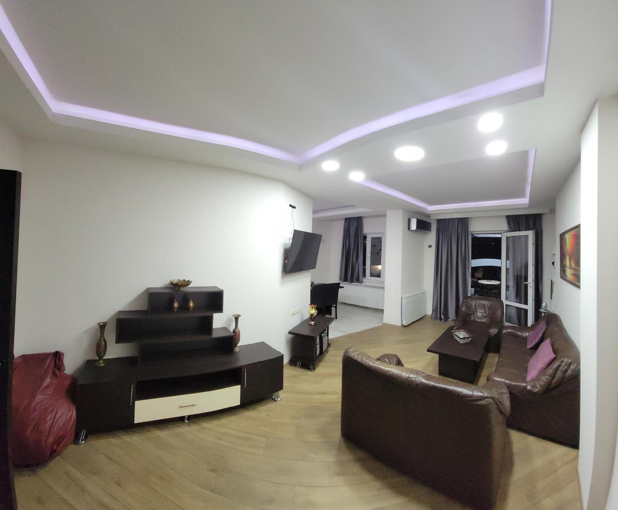 Cozy & Sweet Home Tbilisi Esterno foto