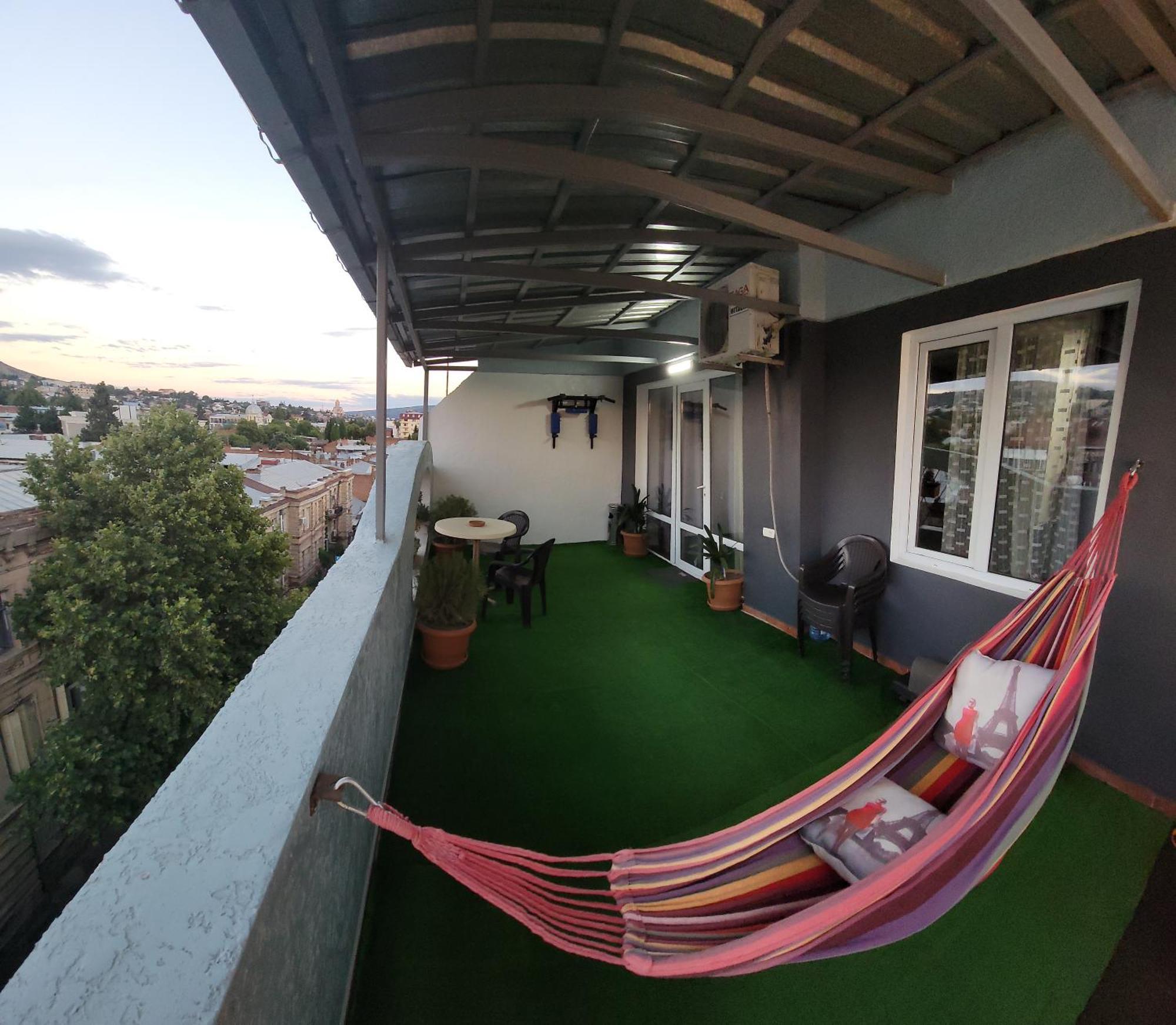 Cozy & Sweet Home Tbilisi Esterno foto